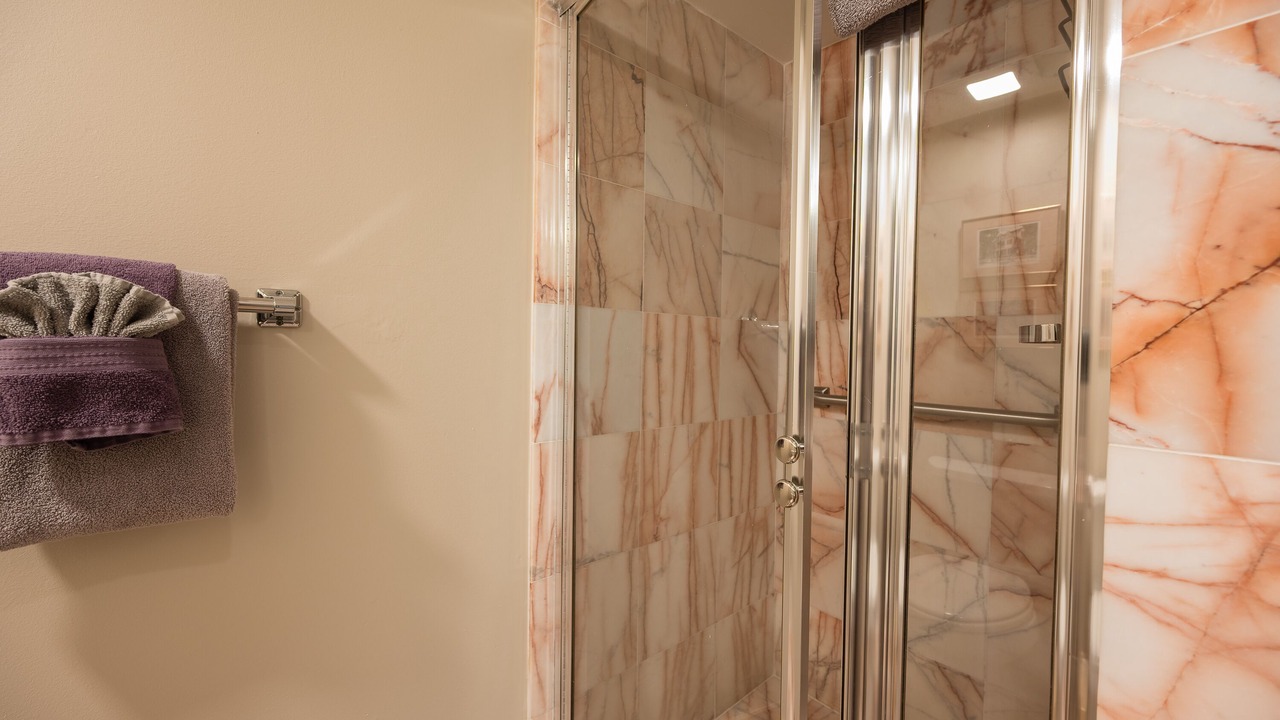 Photo of Bathroom in Truman Annex