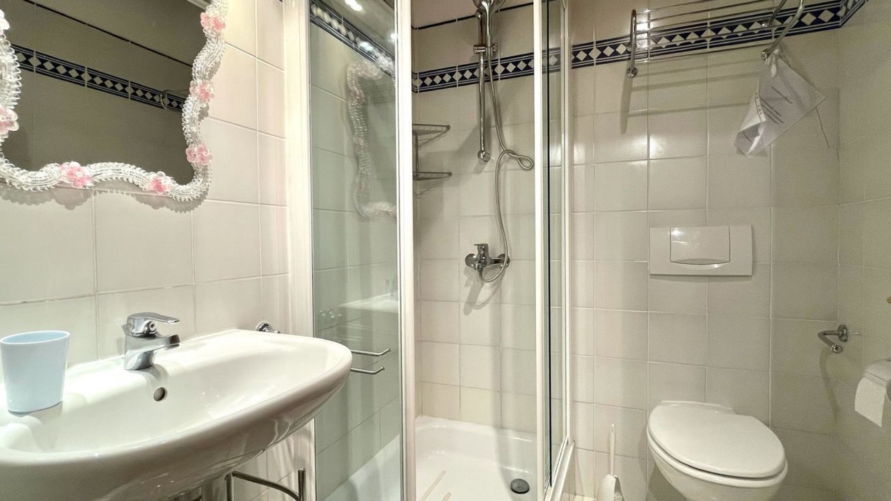 Photo of Bathroom in Guardistallo