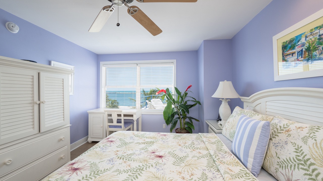 Photo of Bedroom in Truman Annex