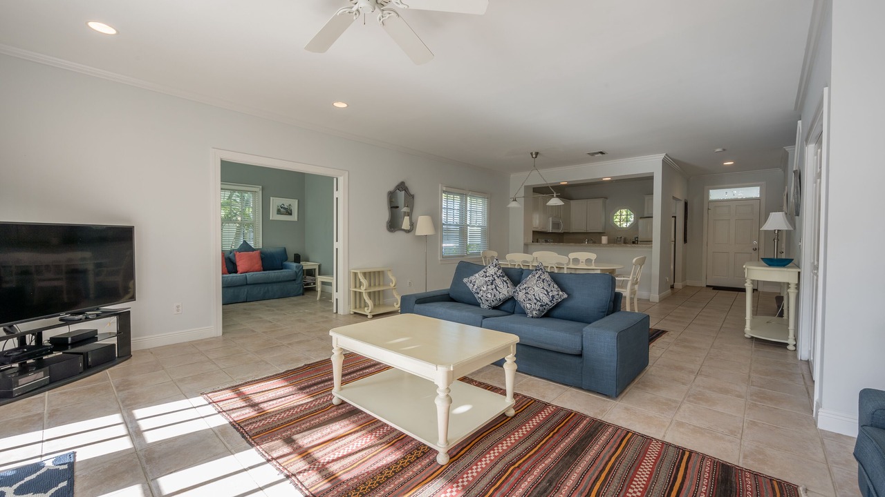 Photo of Livingroom in Key West