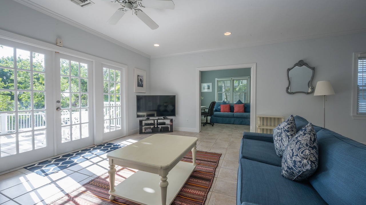 Photo of Livingroom in Key West