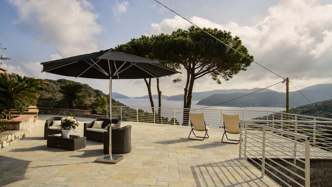 Photo of Patio Balcony in Marciana
