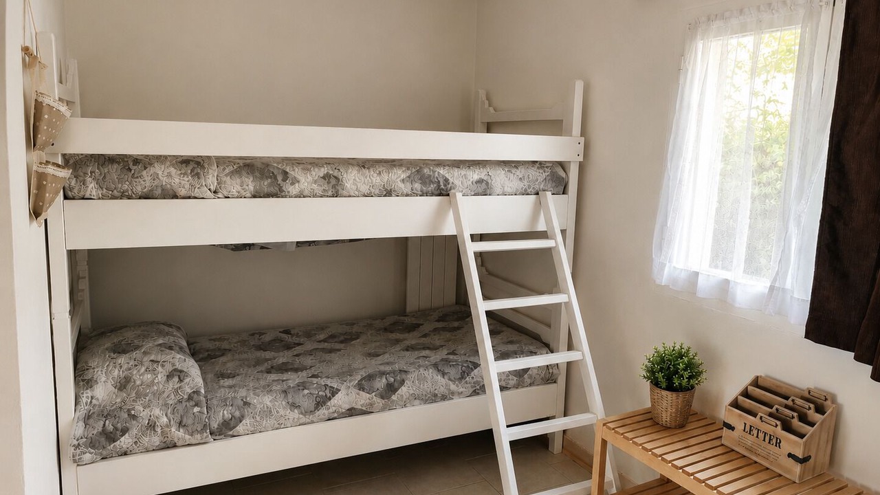 Photo of Bedroom in Castelnuovo Magra