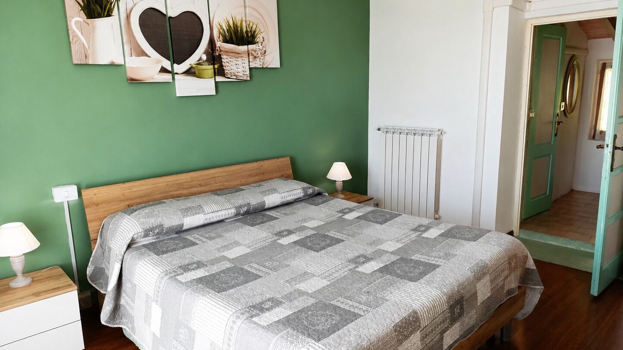 Photo of Bedroom in Castelnuovo Magra
