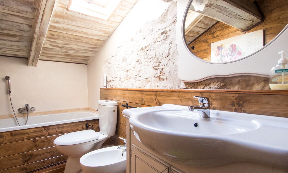Photo of Bathroom in Precetto