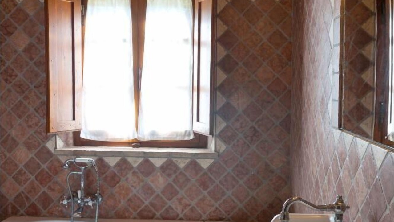 Photo of Bathroom in Cortona