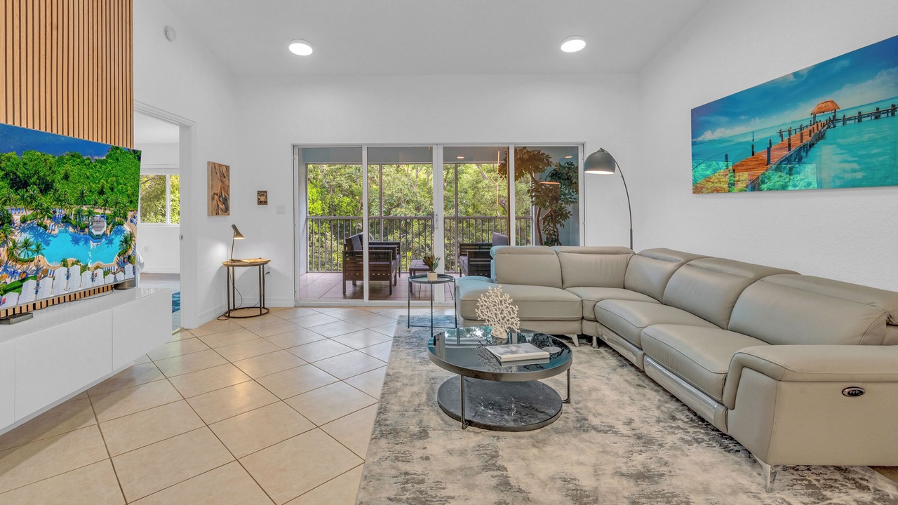 Photo of Patio Balcony in Rock Harbor