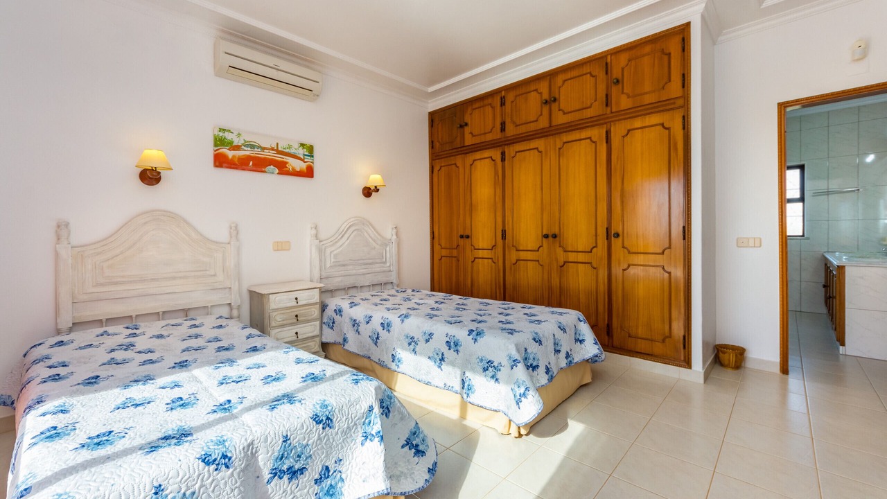 Photo of Bedroom in Vale de Parra
