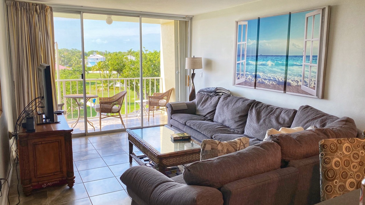 Photo of Livingroom in Islamorada