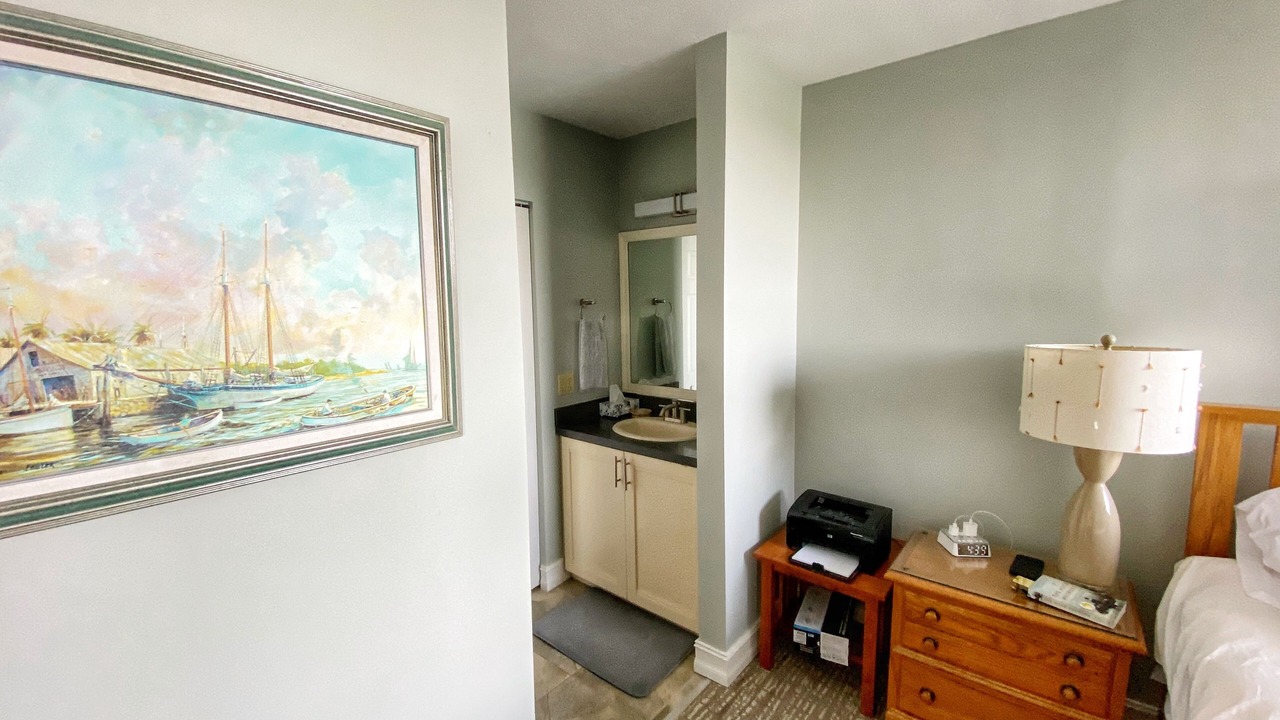 Photo of Bathroom in Islamorada