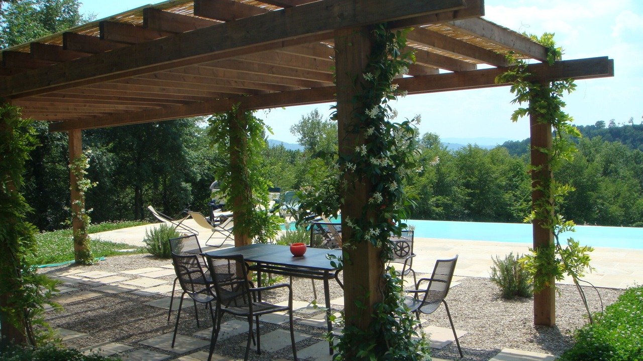 Photo of Outdoor in Montone