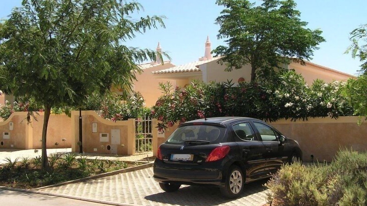Photo of Outdoor in Luz