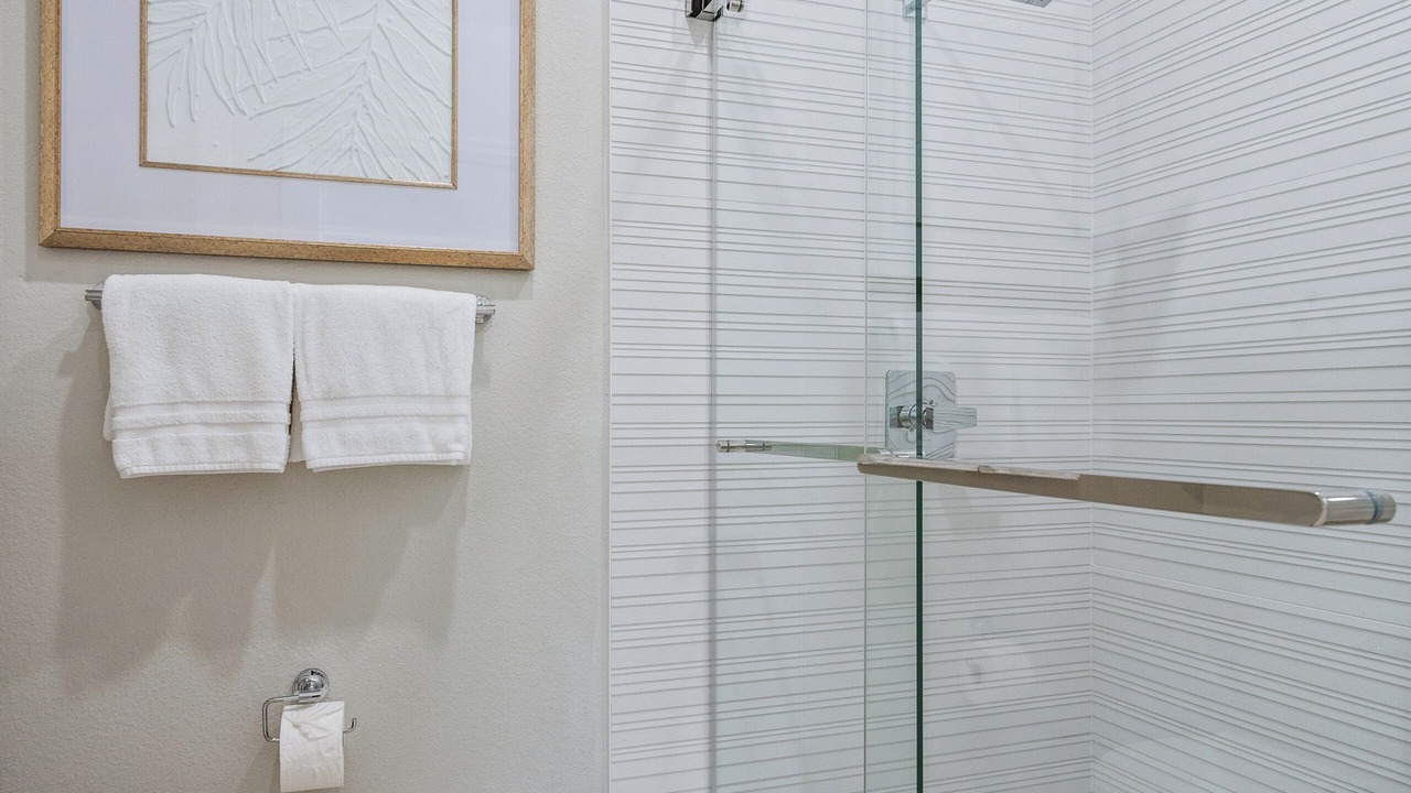 Photo of Bathroom in Rock Harbor