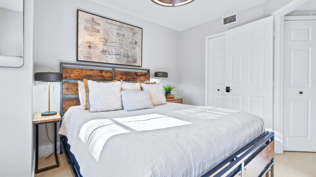 Photo of Bedroom in Rock Harbor