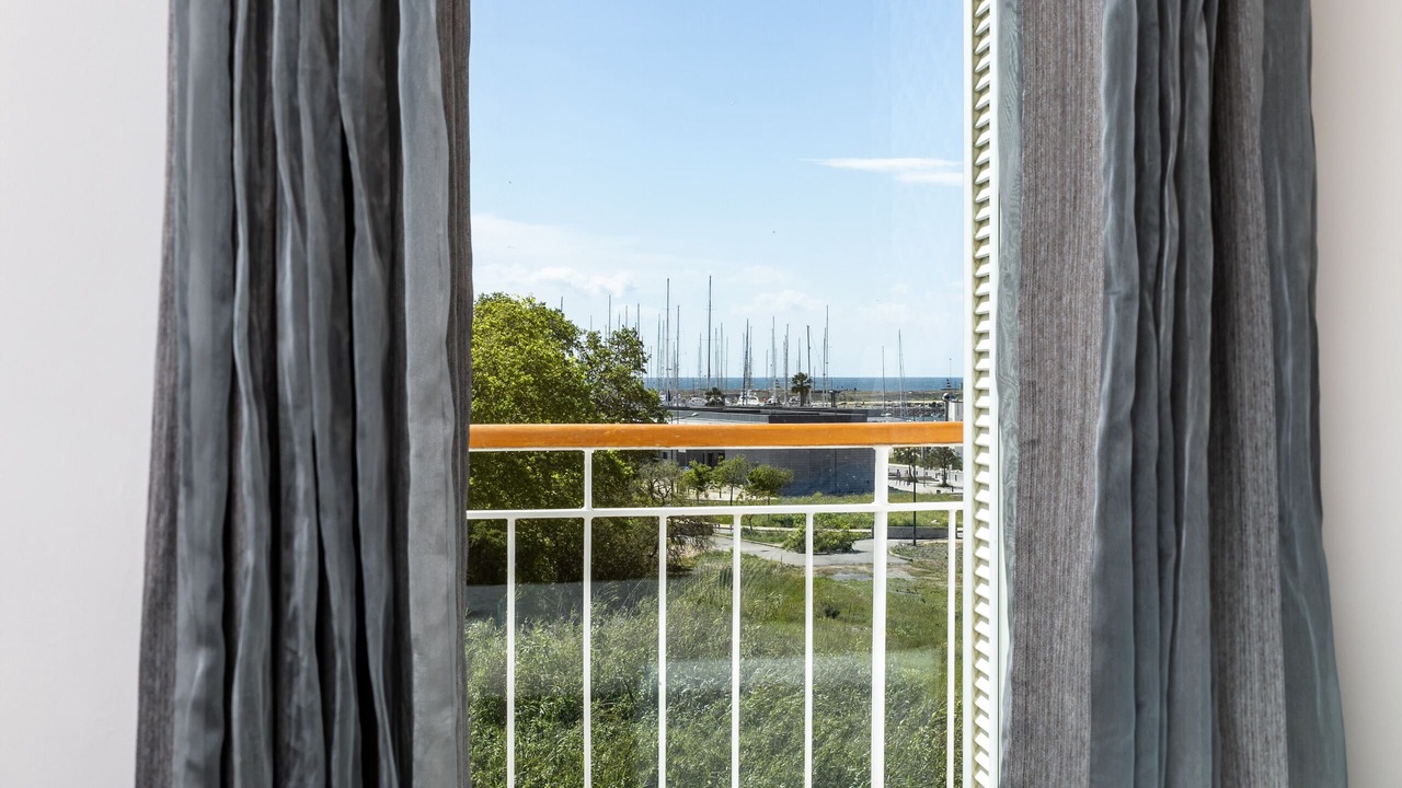 Photo of Bedroom in Meia Praia