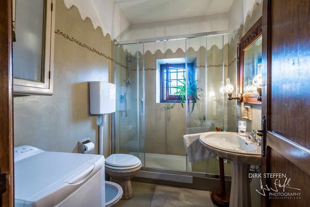Photo of Bathroom in Aigo