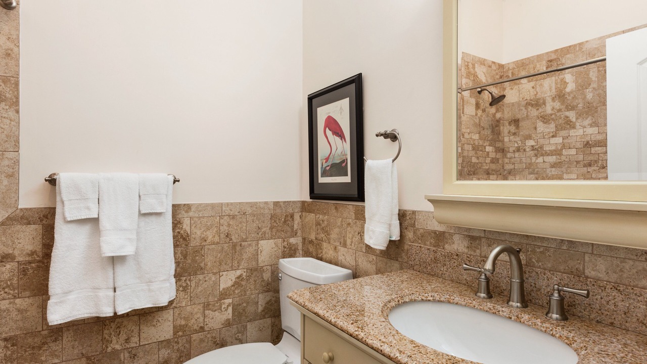 Photo of Bathroom in Marathon