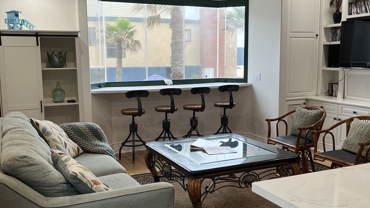 Photo of Livingroom in Hermosa Beach
