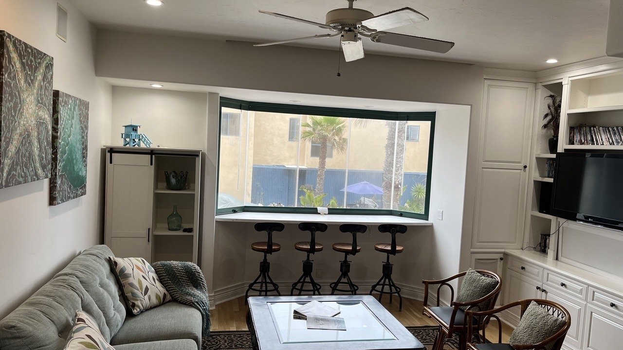 Photo of Livingroom in Hermosa Beach