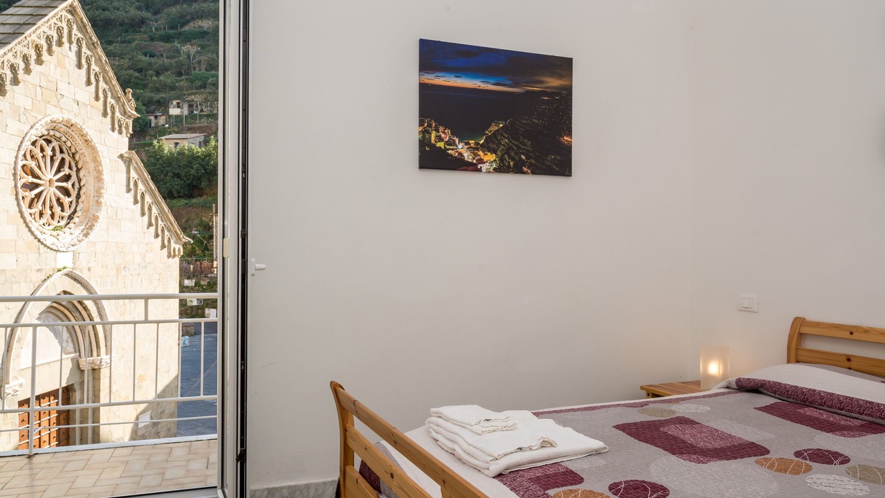 Photo of Bedroom in Manarola