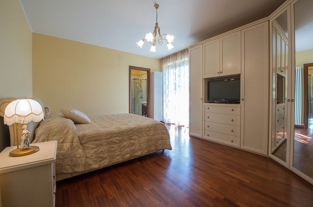 Photo of Bedroom in Smerillo