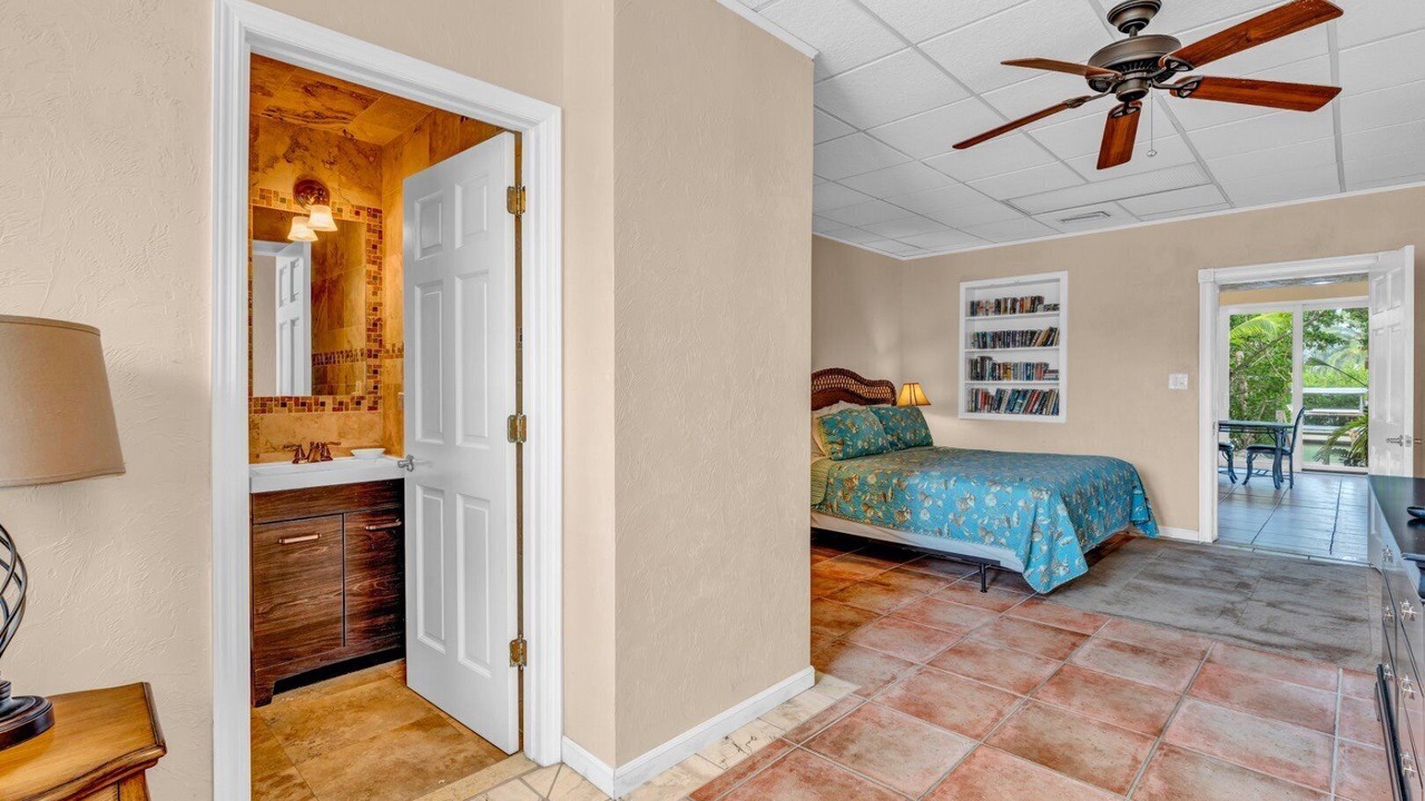 Photo of Bedroom in Marathon