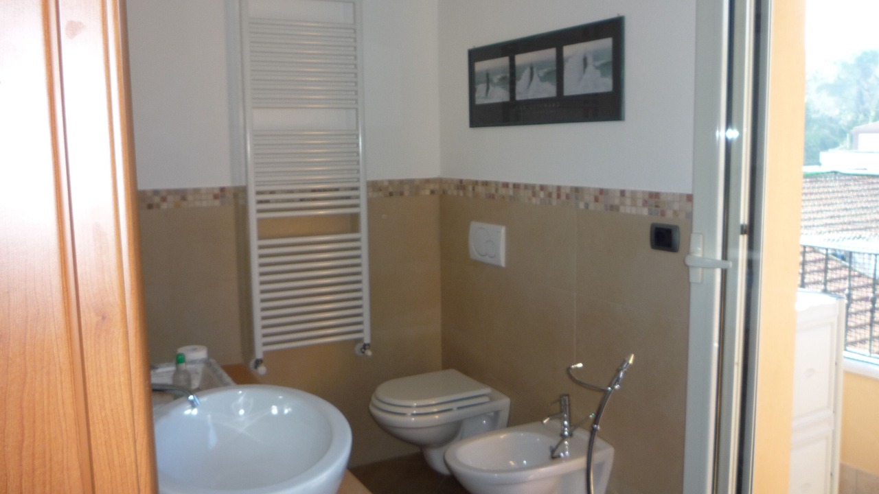 Photo of Bathroom in Silvi