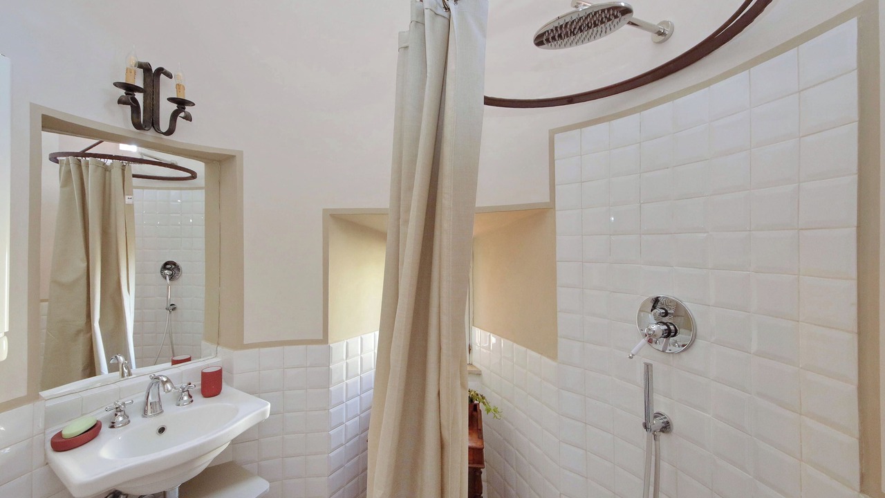 Photo of Bathroom in Cerveteri