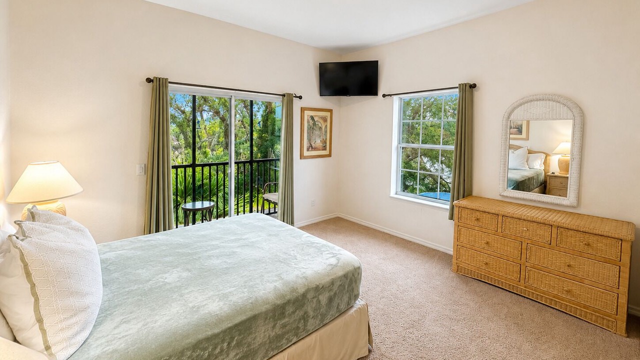 Photo of Bedroom in Bahama Bay