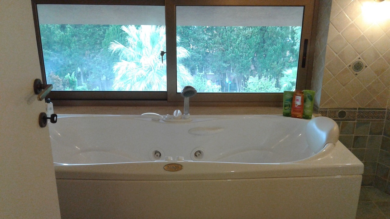 Photo of Bathroom in Anzio