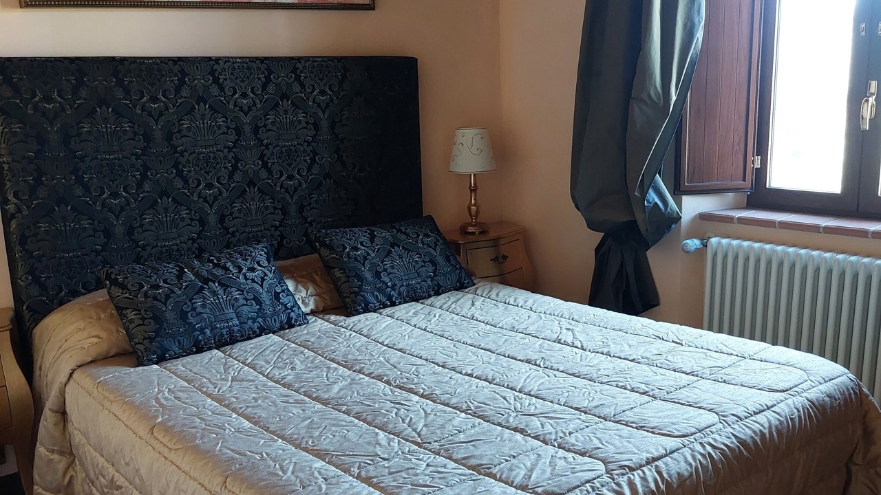 Photo of Bedroom in Izzalini