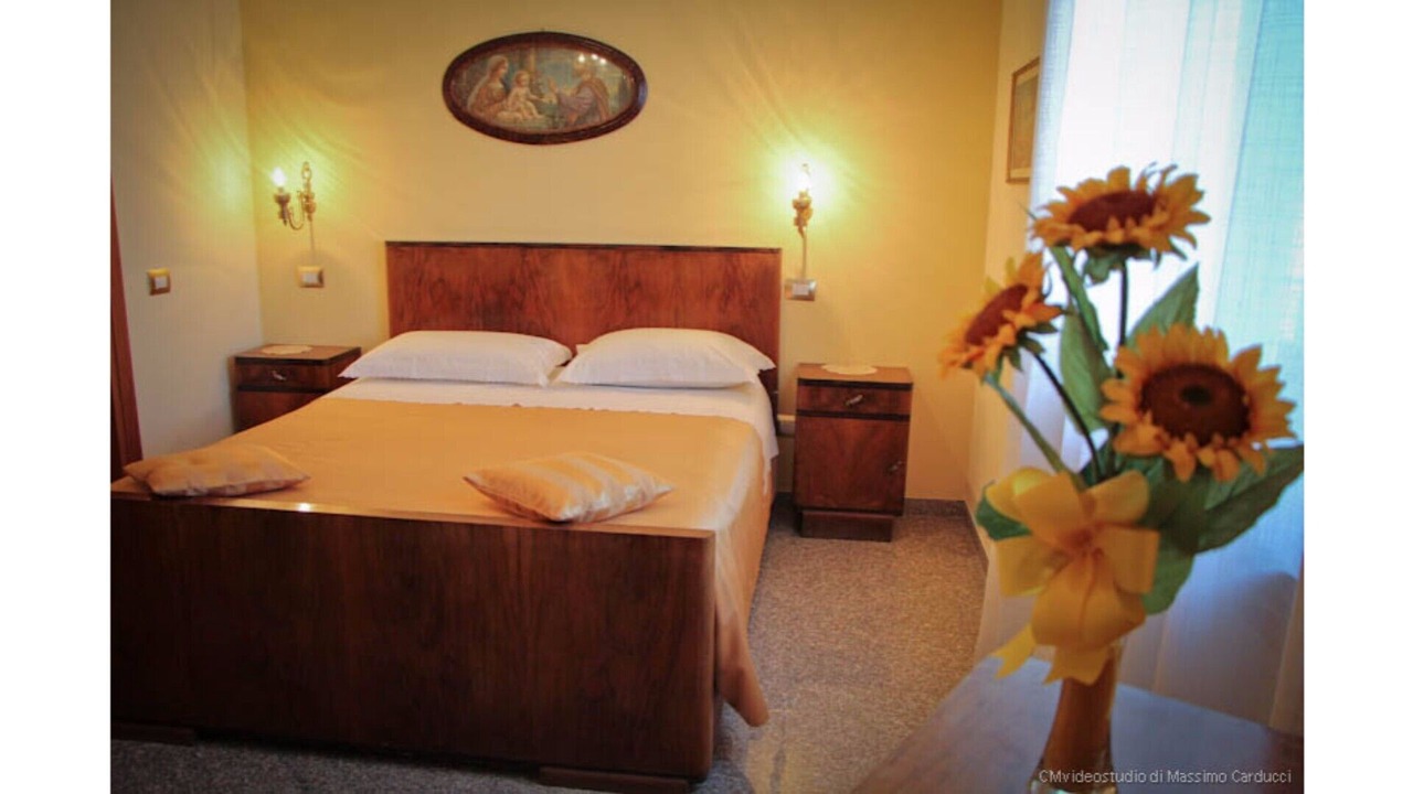 Photo of Bedroom in Montefalco