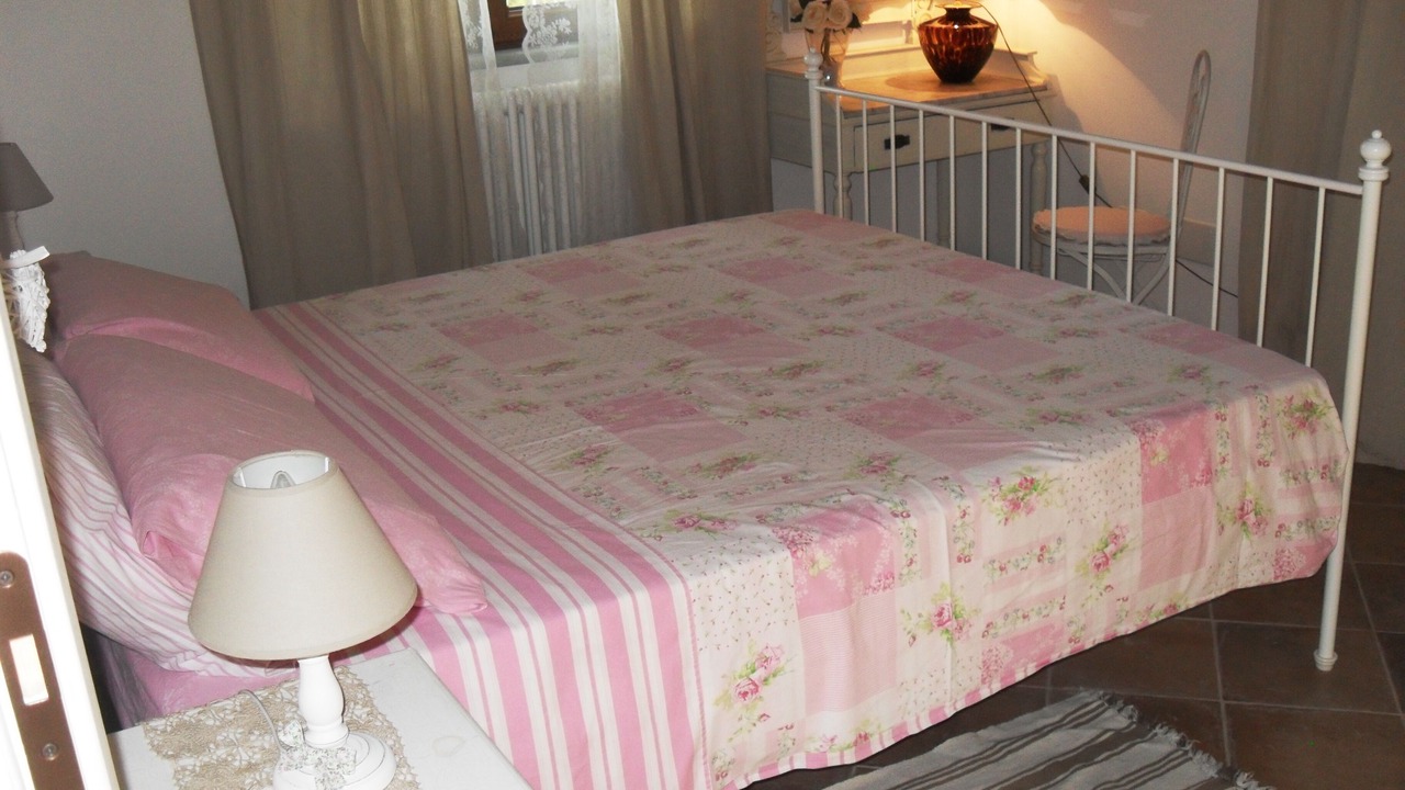 Photo of Bedroom in Vezzano Ligure