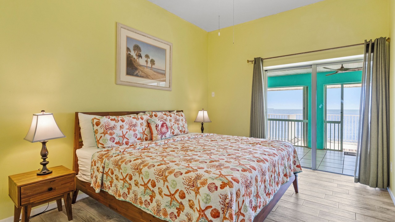 Photo of Bedroom in Cudjoe Key