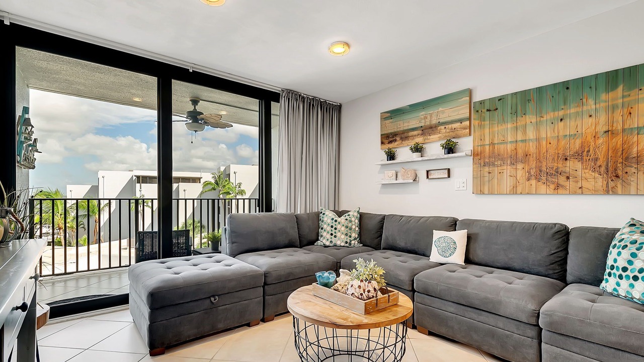 Photo of Livingroom in Key Largo