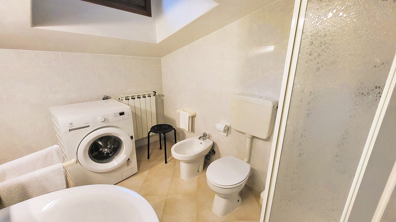 Photo of Bathroom in Camporgiano