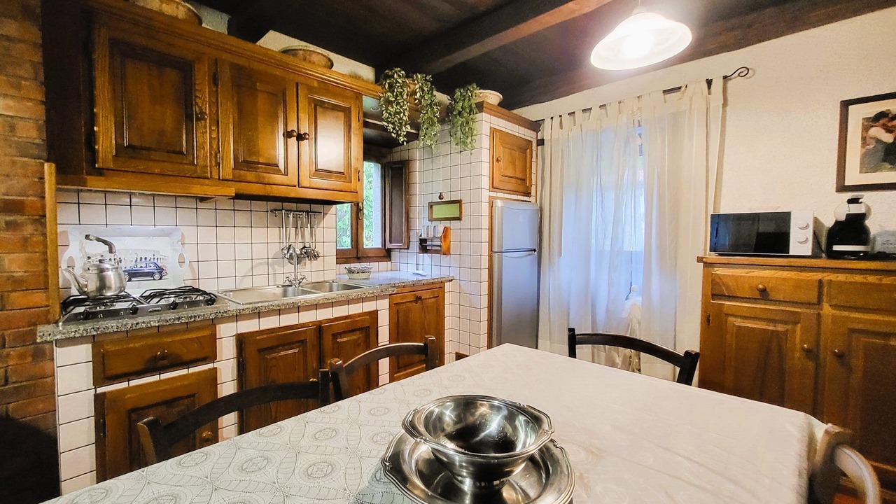 Photo of Kitchen in Camporgiano
