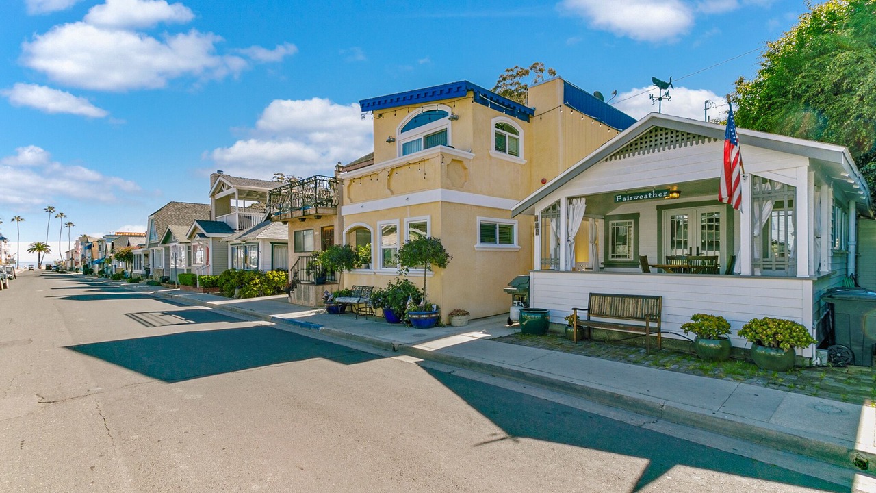Photo of Others in Avalon