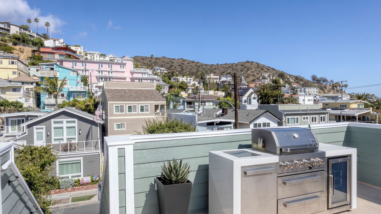 Photo of Outdoor in Avalon