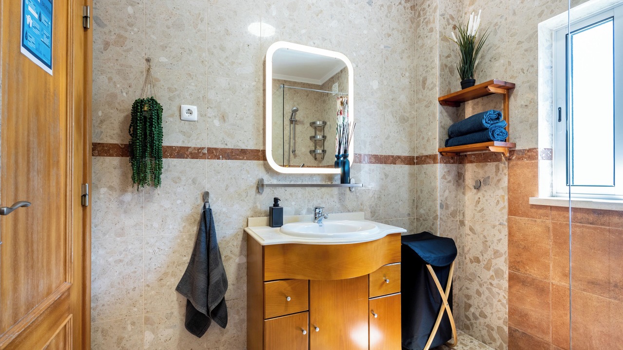 Photo of Bathroom in Aljezur