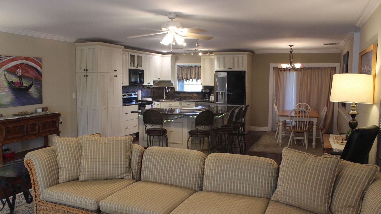 Photo of Livingroom in Sugarloaf Shores