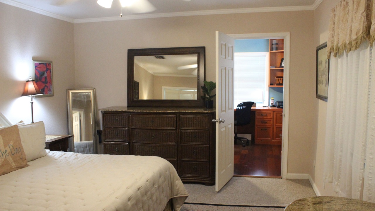 Photo of Bedroom in Sugarloaf Shores