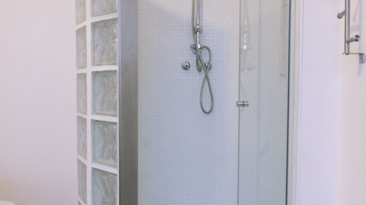 Photo of Bathroom in Salema