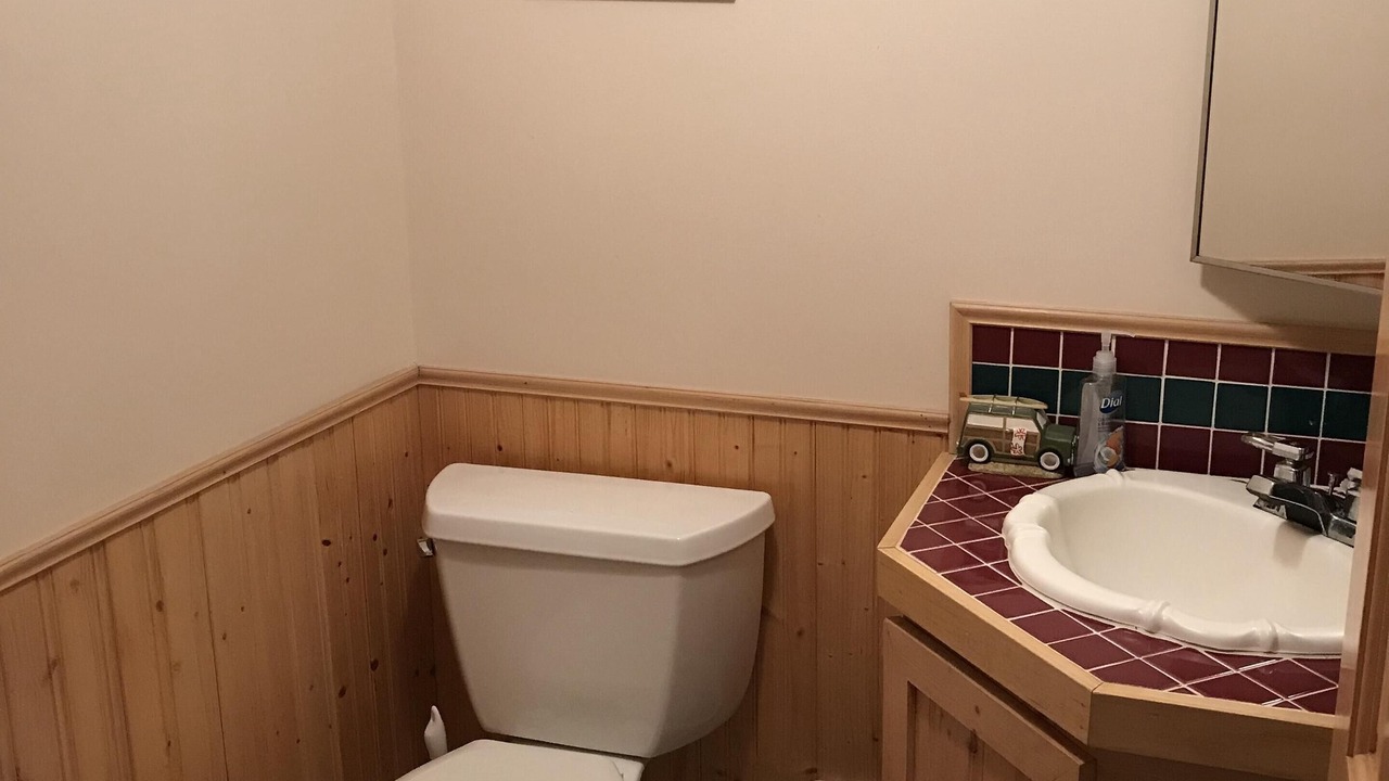 Photo of Bathroom in Islamorada