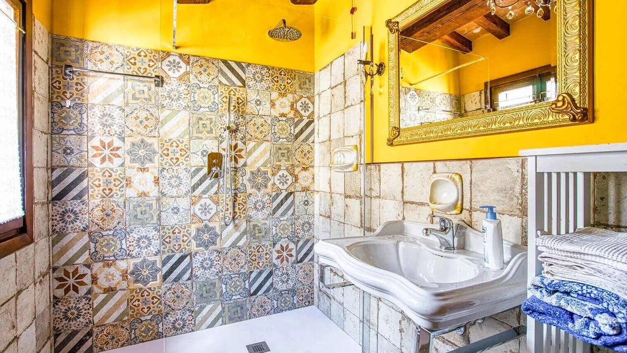 Photo of Bathroom in Messenano