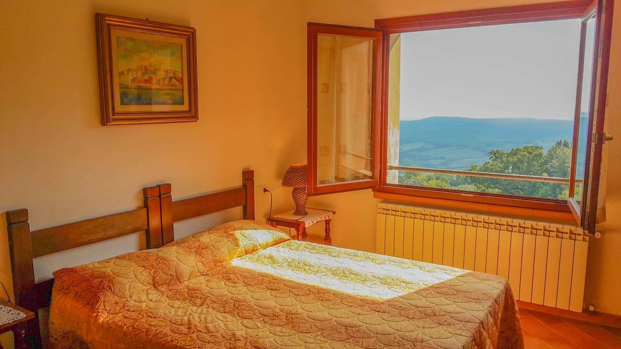 Photo of Bedroom in Monteverdi Marittimo