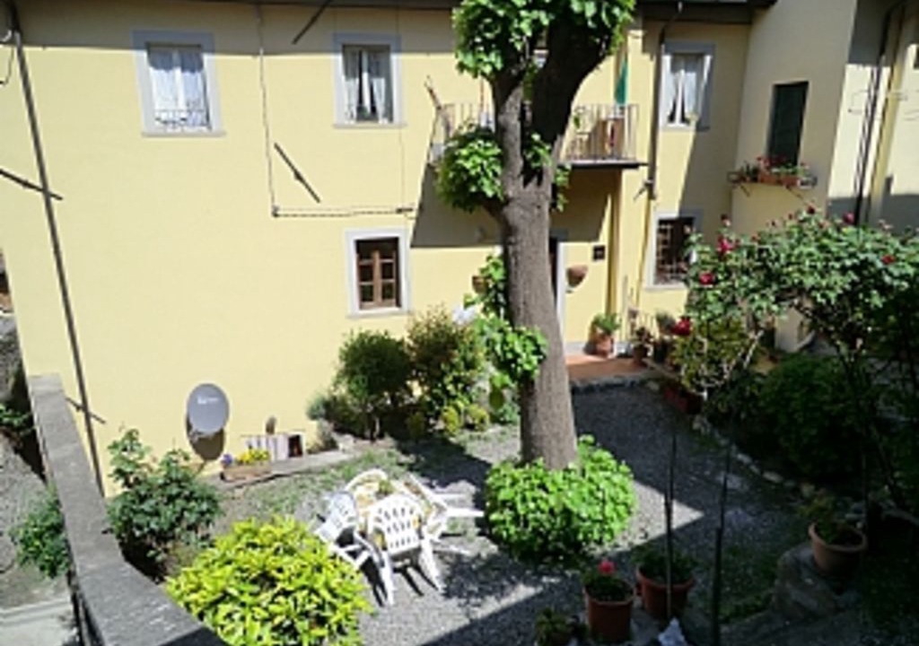 Photo of Patio Balcony in Mologno