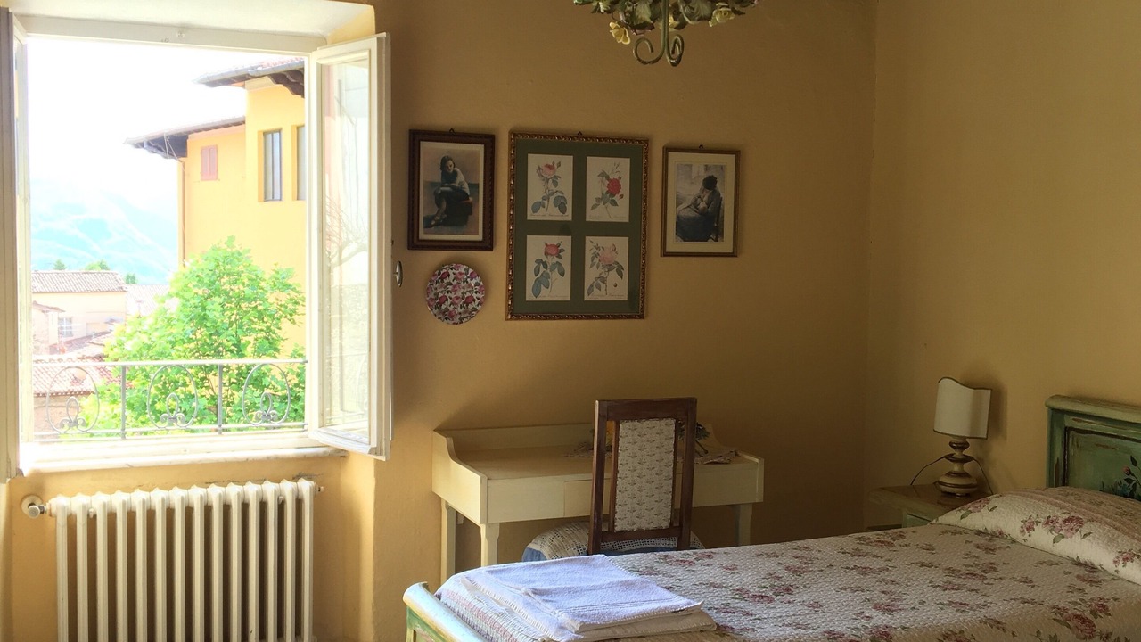 Photo of Bedroom in Mologno