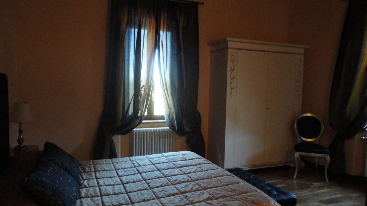 Photo of Bedroom in Izzalini