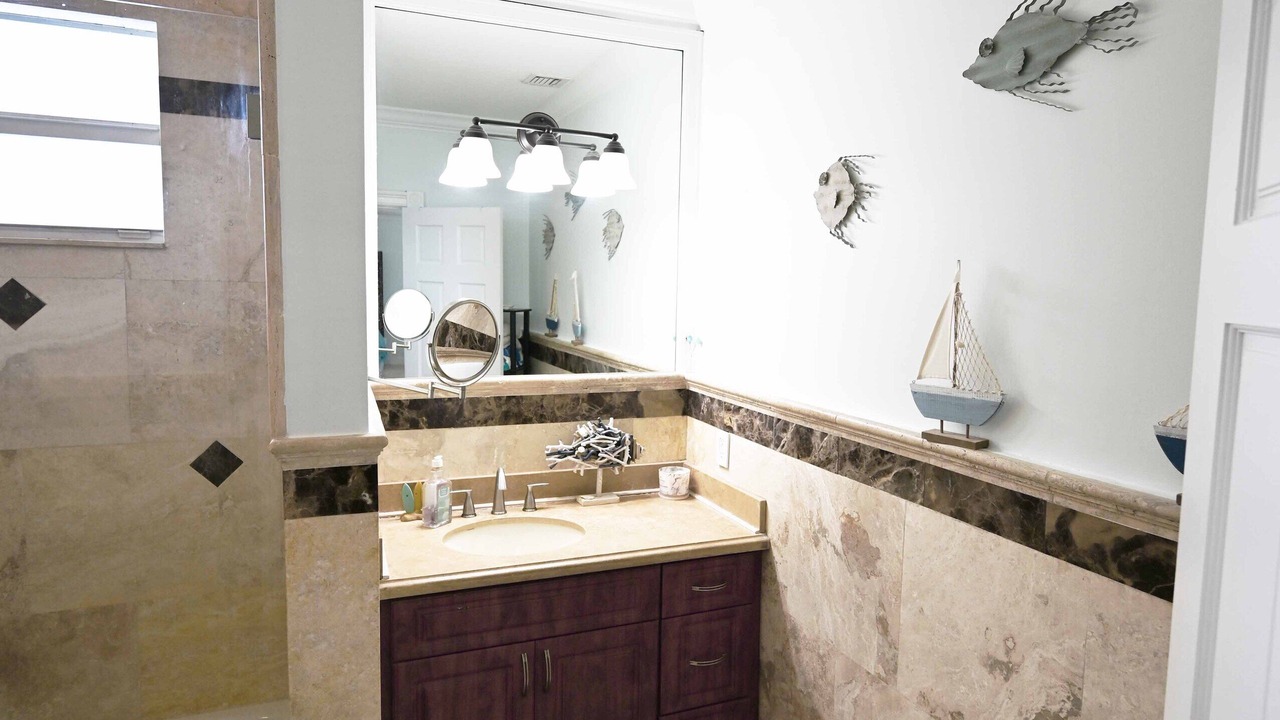 Photo of Bathroom in Twin Lakes